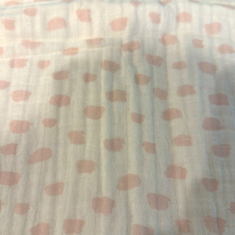 Pottery Barn Kids Organic Cotton Brushstroke Stroller Blanket Pink/White - Picture 2 of 3